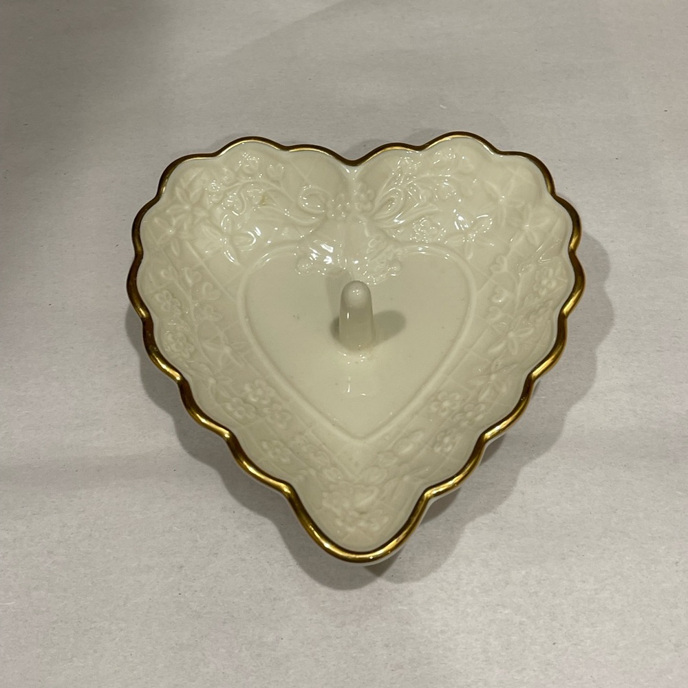 Wedding Promises Ringholder Porcelain Heart by LENOX 5"